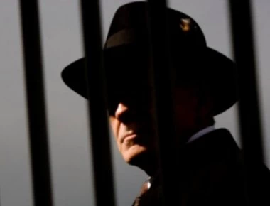 Σε περίεργη υπόθεση κατασκοπίας βρέθηκε μπλεγμένη Ελληνίδα δικηγόρος